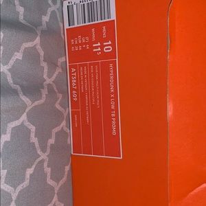 Nike Hyperdunk x Low TR Promo